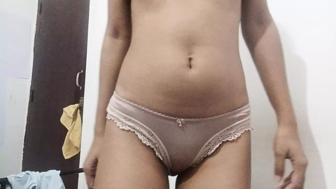 I fantasize about thick cocks instead of fingering👉 vaginas