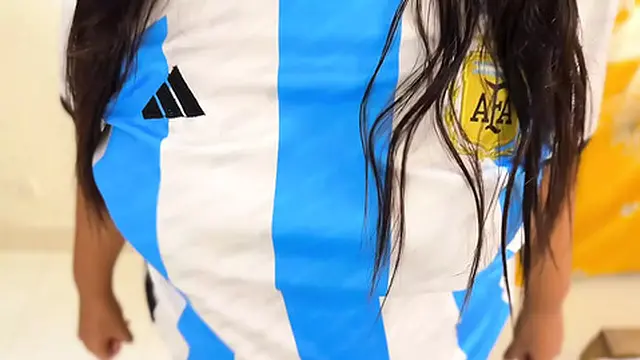 Sassy Nakurni Want Boss to Strip for Promotion in Office