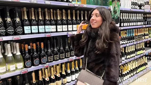 Gopnik seduces a mercenary lover &mdash;  ravishes her in a hotel &mdash;  and leaves her face swollen with passion