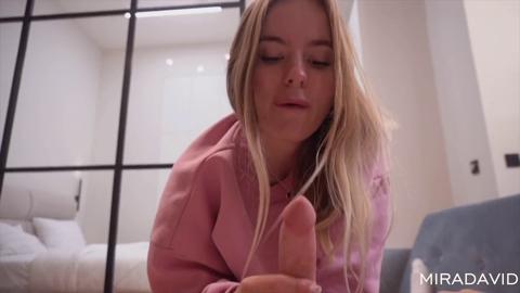 It's Always So Good When My Sister Gives Me a Handjob Before Licking Her Teen Pussy🌮️