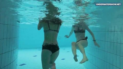 Juicy nymphs lapping up cock🍆 by side of the scorching pool