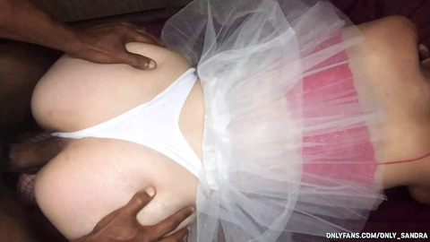 Stuffing gigantic booty with sperm only