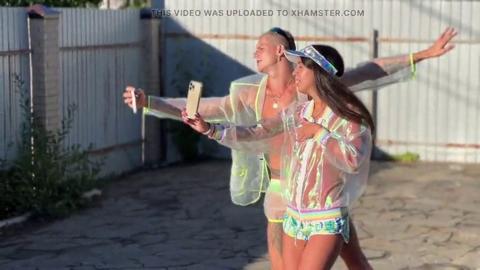 Bi Group Sex - Sexy Russians Enjoy Vacay Fun - 370