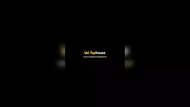 I Let the Delivery Guy Feel My Backside