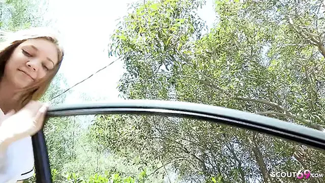 Skinny girl with hairy pussy🌮️ gets tempted by huge cock🍆 classmate′s whitezilla