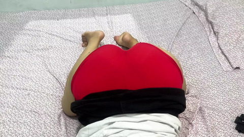 Unbridled amateur tramp services her bloated boyfriend with ravenous head at seedy motel cumdump