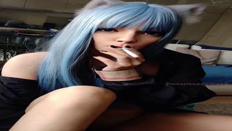 Dirty teen alt girl's exposed sex play