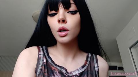 As smoking goth girl sucks, blows and gets blown