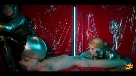 Steamy Balletic Blowjob Bonanza: 3-Way Frenzy with Sassy Swarovski-Clad Cuties