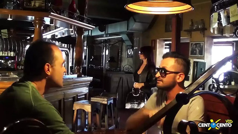 Get wet with horny🥵 hookups at the bar, busted by bombshell Roberta's booty