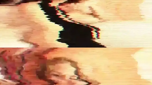 August′s a hot amateur