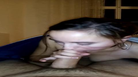 Tiny Sis Provided Ultimate Blow Job