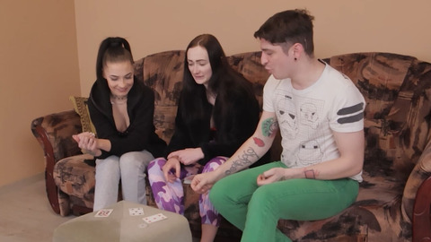 Three-some banging with two sultry babes and one horny🥵 chap