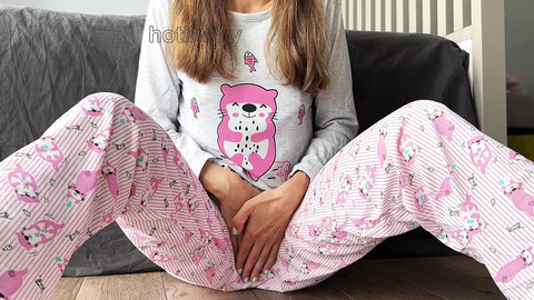 Sleepy Slapper Gets Her Jollies Off In Cozy PJs