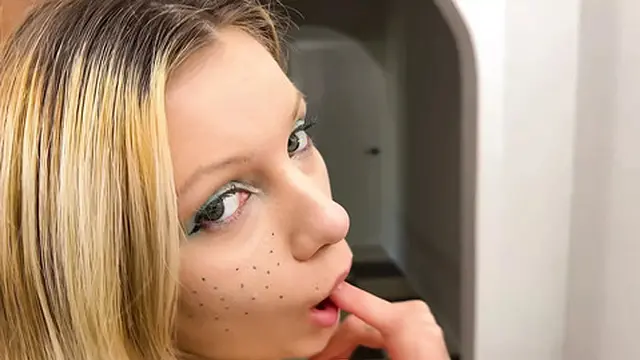 Destroyed Pantyhoses & Solo Pleasure