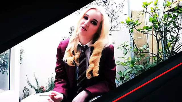 Hot British Redhead Schoolgirl Demonstrates Wanking & Cuming Techniques
