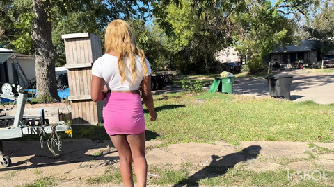 Black girl on beach gets huge dick🌭