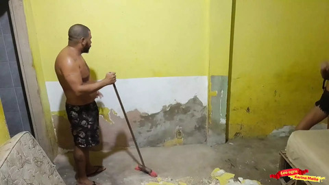 Wild Teen Rampages With Bricklayer In Scorching XXX Session