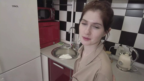 Wifey Pauses for Hot Throat Pumping