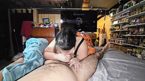 Blowjob from Tinder Match, Then Riding Reverse Cowgirl Until高潮