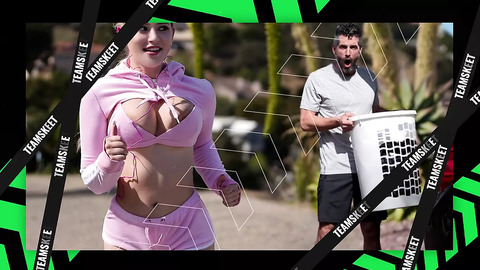 Two Hot Stepsis F*ck for Free Exit from Shoplifiting Scrape
