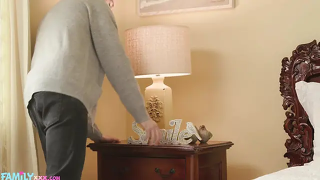 Kiana Kumani Sucks Her boyfriend′s Dick🍆 till高潮