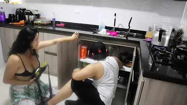 this hot milf loves to give it up for cash