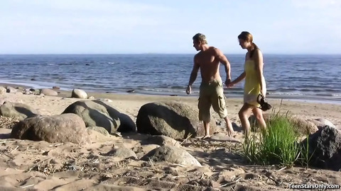 Teenagers Vlaska & Sanches Get Wild in Mega Session