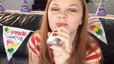 Blonde Teen Hot Threesome: Sucks Cock🌭 & Gets Harsh penetration Simultaneously