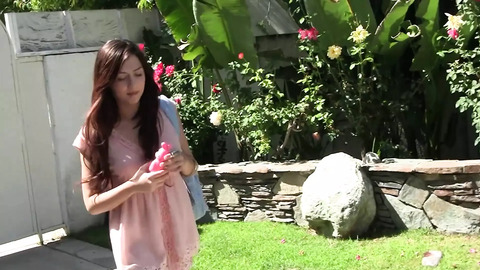 Wet Teens Tribbing: Passionate Lesbian Rimming