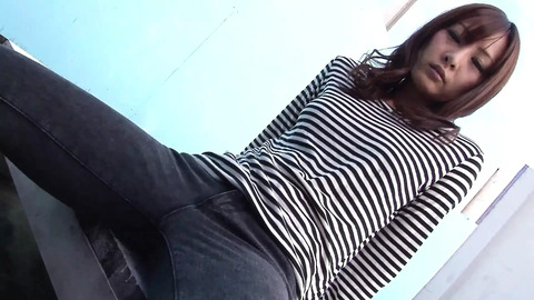 Unrestricted Desires of a Seductive Japanese Teen