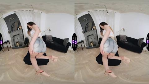 Dirty Diva Vivien's Sultry Squirt Session - Orgasmic Delight