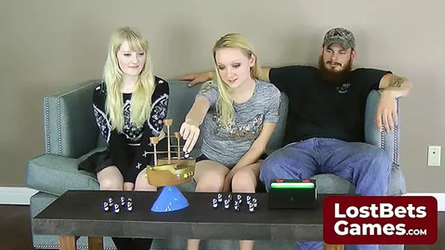 Blonde Battle: Anneliese vs Krystal