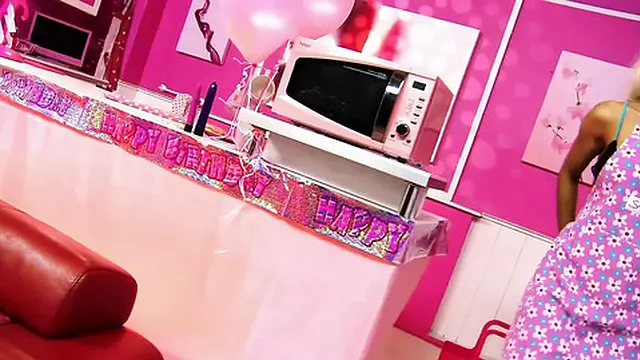 Lou Lou and Paige Ashley Finger Fuck and Toy Their Shaved Pussies