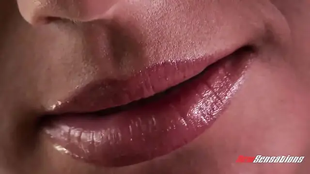 Jenna and Ashlynn - Obsessed 4