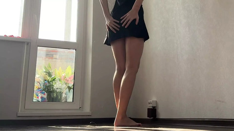 Smoking hot stunner swaps her soggy thong for some fresh fishnet finery