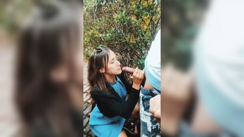 Teen girl's filthy public park oral😜 escapade: sucking cock🌭 and swallowing cum