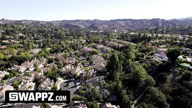 Swappz - Best Friends Freya von Doom and Selina Bentz Swap Fuck Around With Their boyfriends