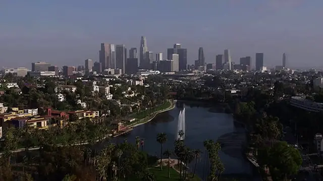 Blacked - Teen Leah Gotti enjoys massive black cock🌭