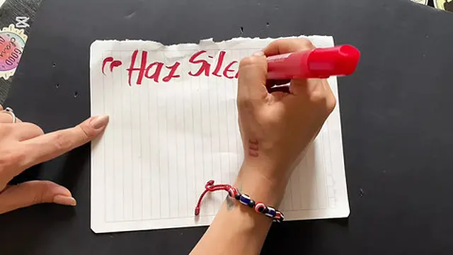 haz Silencio! Quieres Follar? - Le Pido a Mi Hermanastro Que Me Folle En Secreto Que Nadie Se Entere!