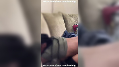 Babygirl Wanted to Get Fucked Before Her Boyfriend Gets off of Work