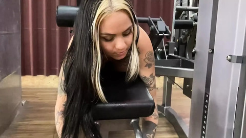 I Fucked the Hot Tattooed Girl From the Gym