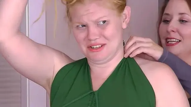 Bearded man joins Julie and Belle for a rough Strip High Card challenge