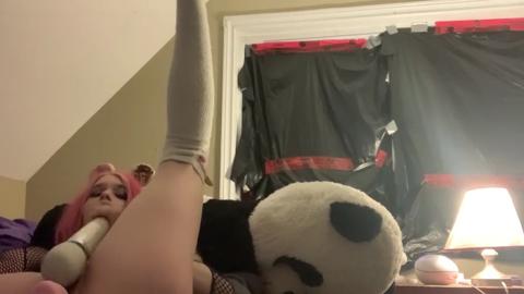 Shot my load so damn hard on that babe's booty