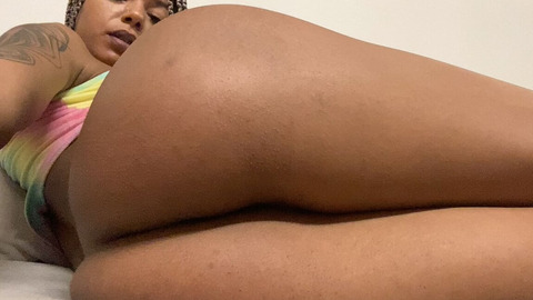Sexy Black Woman Pleasure Her Own Rear End