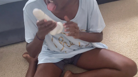 18yr old innocent virgin learns about blowjobs