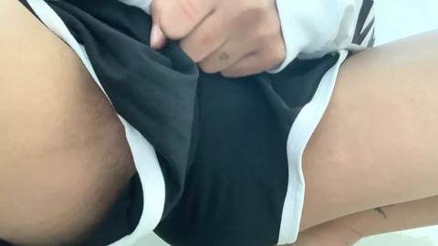 Secretly revealing my slit