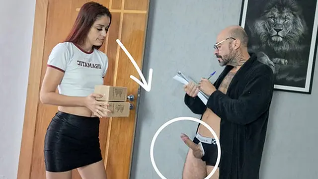 Hot Mature Woman Receives Cock🌭 From Surprise Lover