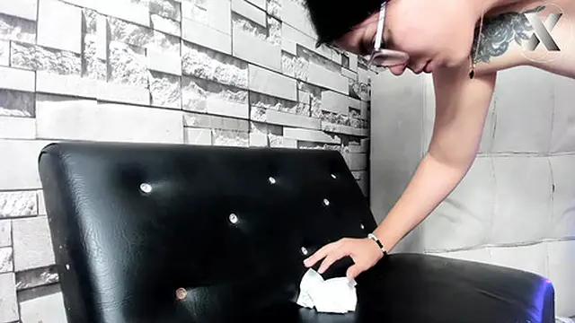 Hot Girl Masturbates with a Big Dildo Until She Reaches Orgasm