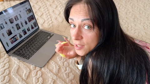 Stepdaughter wanted to take her stepdad dick in her mouth and suck it deeply while her stepmom wasn't home